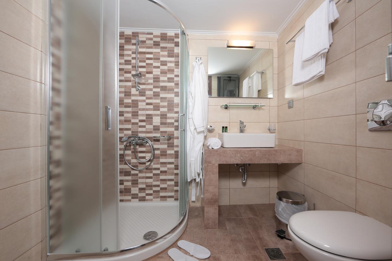 Meni Apartments Athén Kültér fotó